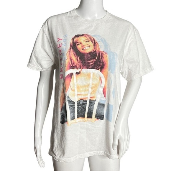 Britney Spears Shirt Womens Medium White Graphic Tee T-Shirt Plain Back 90s Y2K - Picture 1 of 6